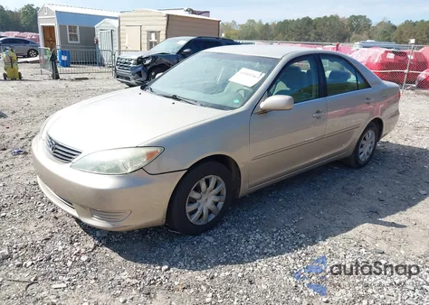 2005 Toyota Camry Le from USA, damaged, VIN 4T1BE32K15U979016